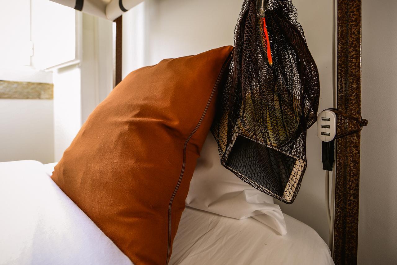 De Pedra E Sal Hostel&suites Ostello Setúbal